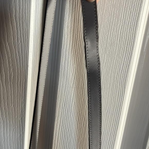 Kate Spade Small Crossbody purse - Picture 2 of 5